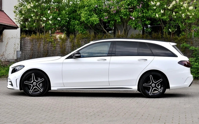 Mercedes-Benz Klasa C cena 134900 przebieg: 140000, rok produkcji 2019 z Krynki małe 742